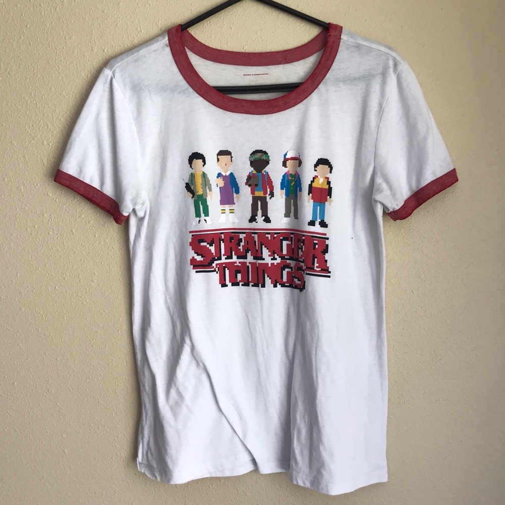 Stranger Things Original Women XL.    1